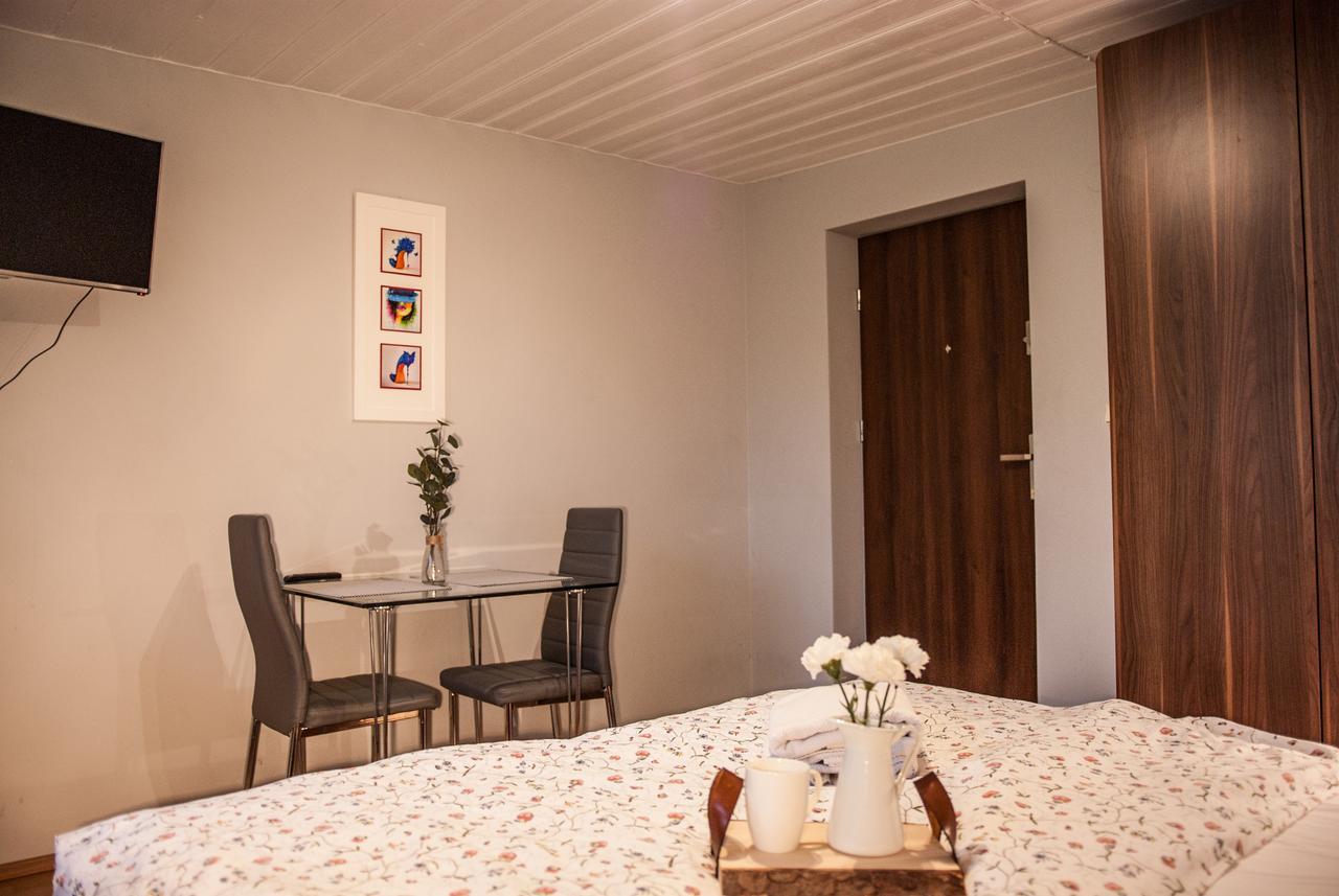 Gimnazjalna 5 - Apartamenty I Pokoje W Centrum Zakopanego Exterior foto